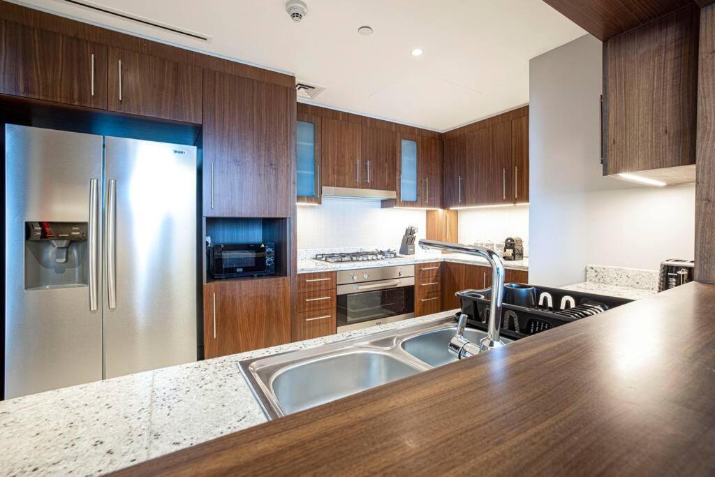 迪拜Magnificent Brand New Lux 3Br Burj & Fountain View公寓 外观 照片